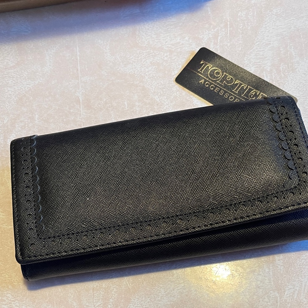 Accordion Wallet with Card Holders & Zipper Pocket NWT